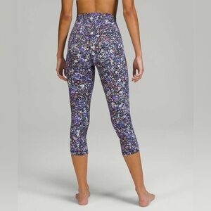Lululemon Align High Rise Crop 23” - Flower burst